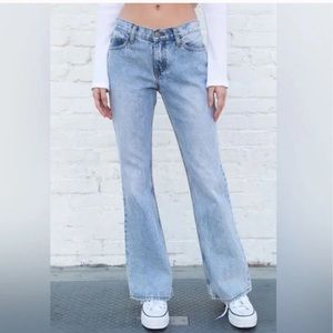 brandy melville quinn jeans with tags
